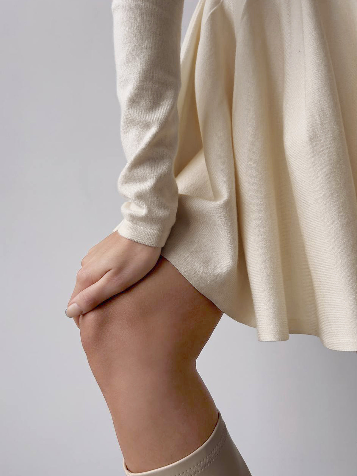 Sukienka damska linia A z długim rękawem