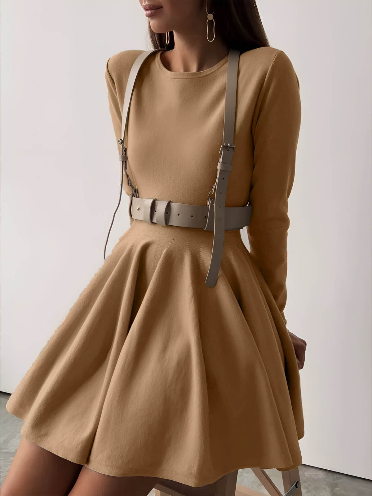 Sukienka damska linia A z długim rękawem