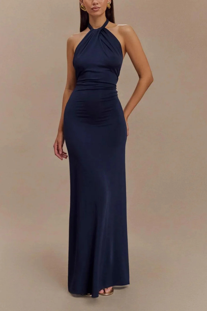 Sukienka Maxi Z Dekoltem Halter I Odkrytymi Plecami Na Wesele