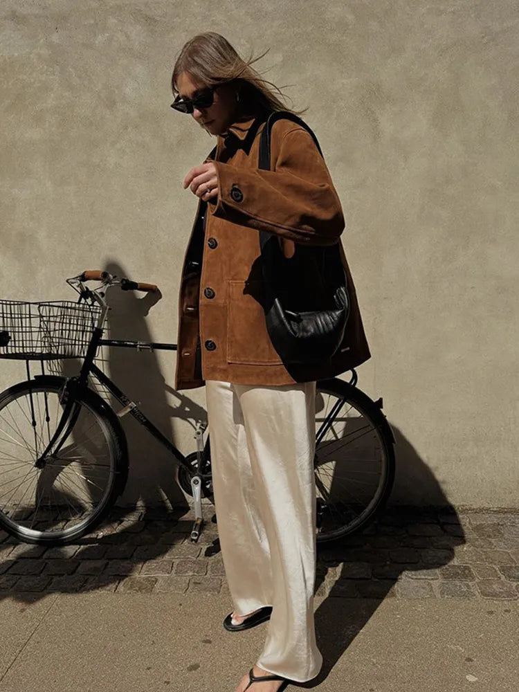 Clara – kurtka  kaszmir damska zamszowa oversize z kieszeniami