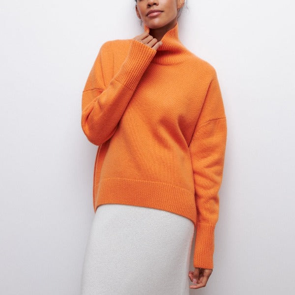 Damska bluza oversize z golfem | Luźny model z długim rękawem