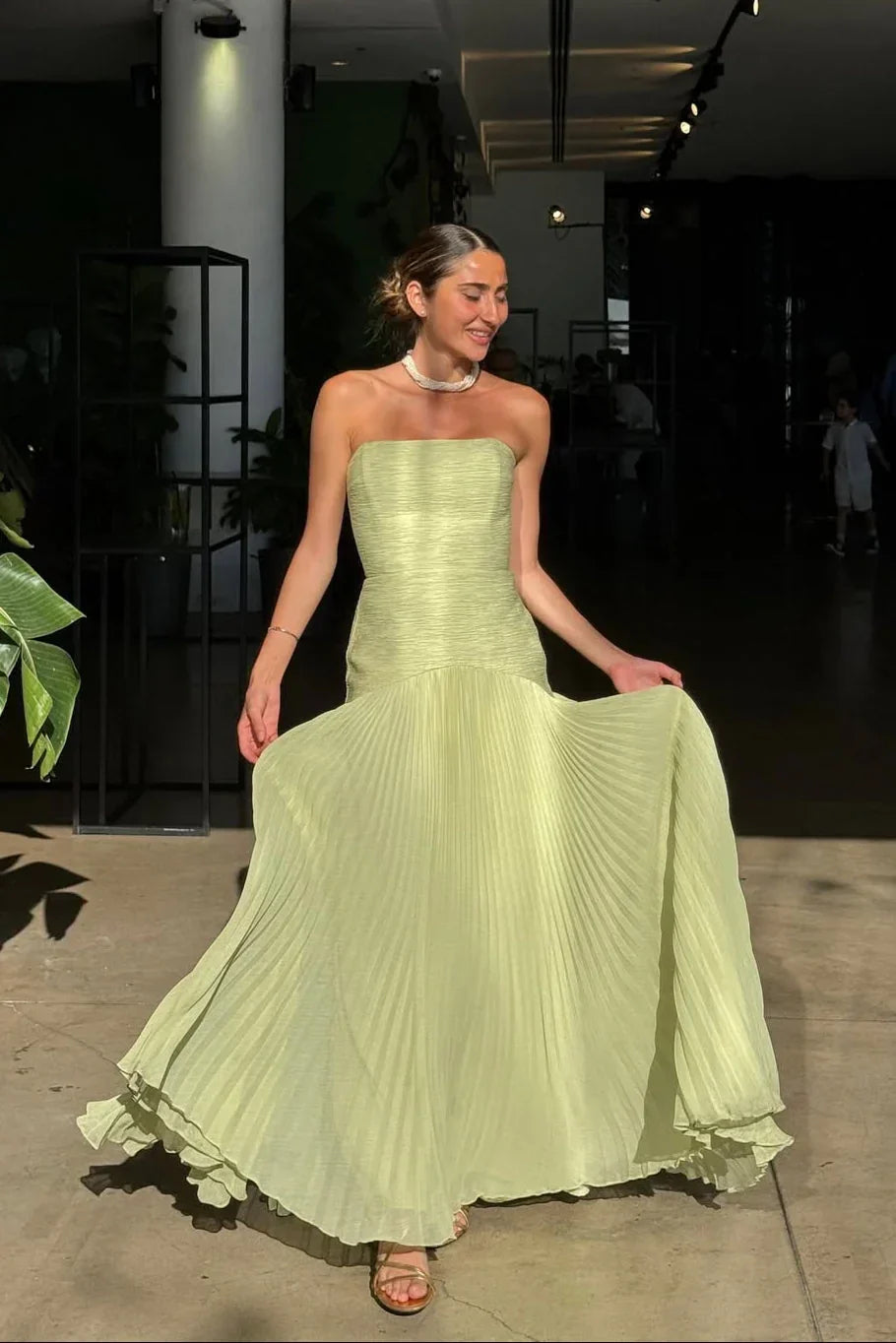 Plisowana Sukienka Maxi