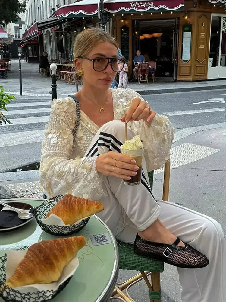 Damska Bluzka Z Cekinami I Dekoltem V