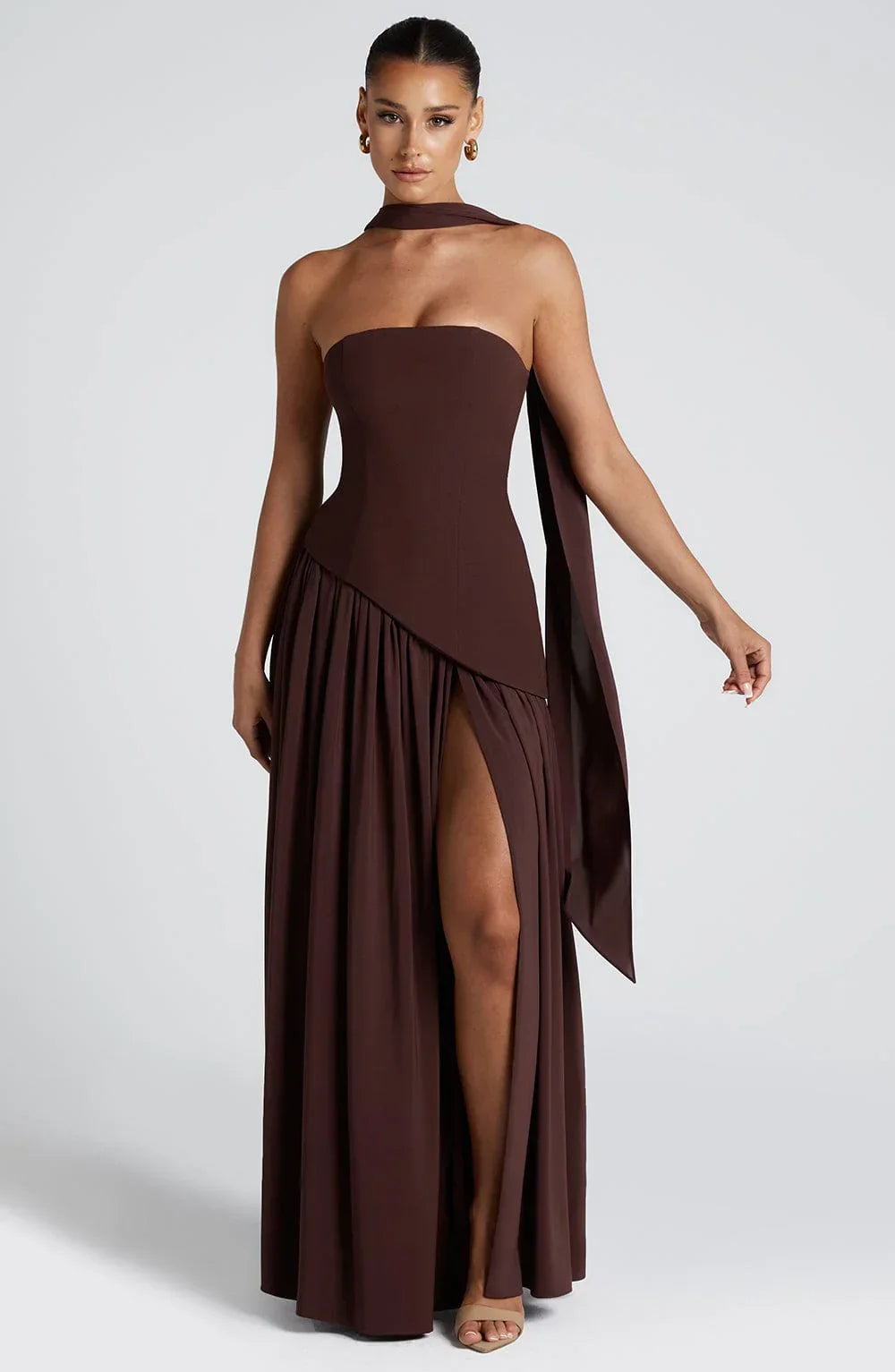 Sukienka Maxi Bustier Z Gorsetem, Szarfą I Wysokim Rozcięciem
