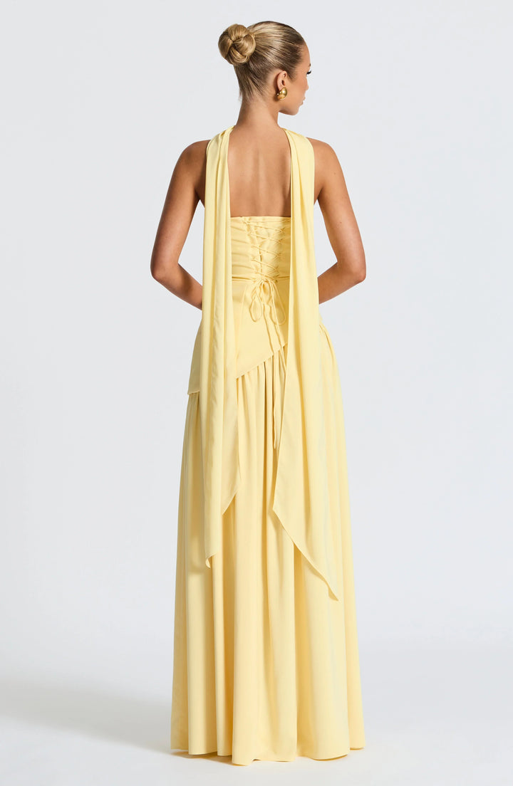 Sukienka Maxi Bustier Z Gorsetem, Szarfą I Wysokim Rozcięciem
